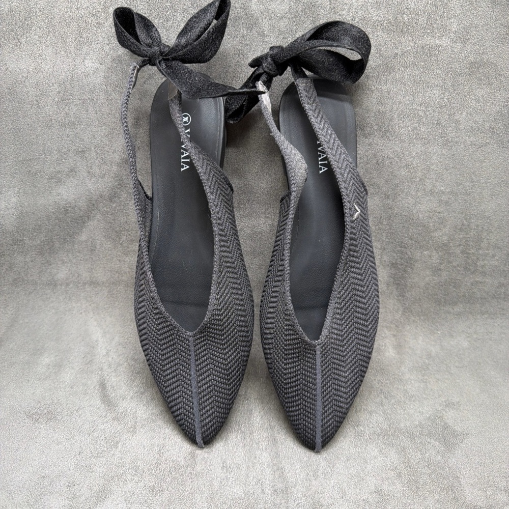 Vivaia Flats Women's 37 Gray Woven Flats Slingback Point Toe Ballet